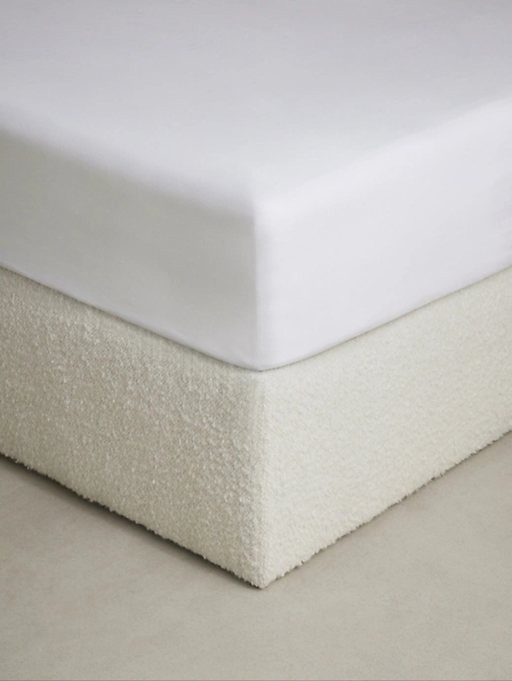 Banana Republic Queen Size 100% Hemp Fitted Sheet - White